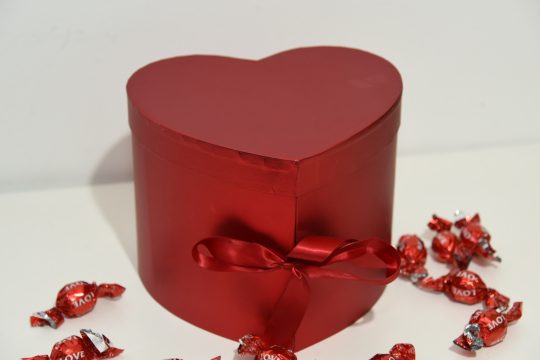 מארז אהבה אדום ליום אהבה וימי הולדת - כולל הדפסת תמונה